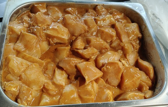 Шашлык из куриного филе в сыром виде